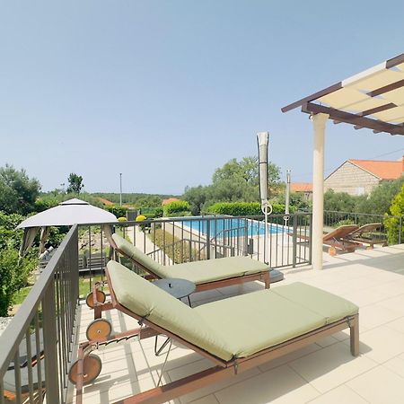Villa Sun Čilipi المظهر الخارجي الصورة